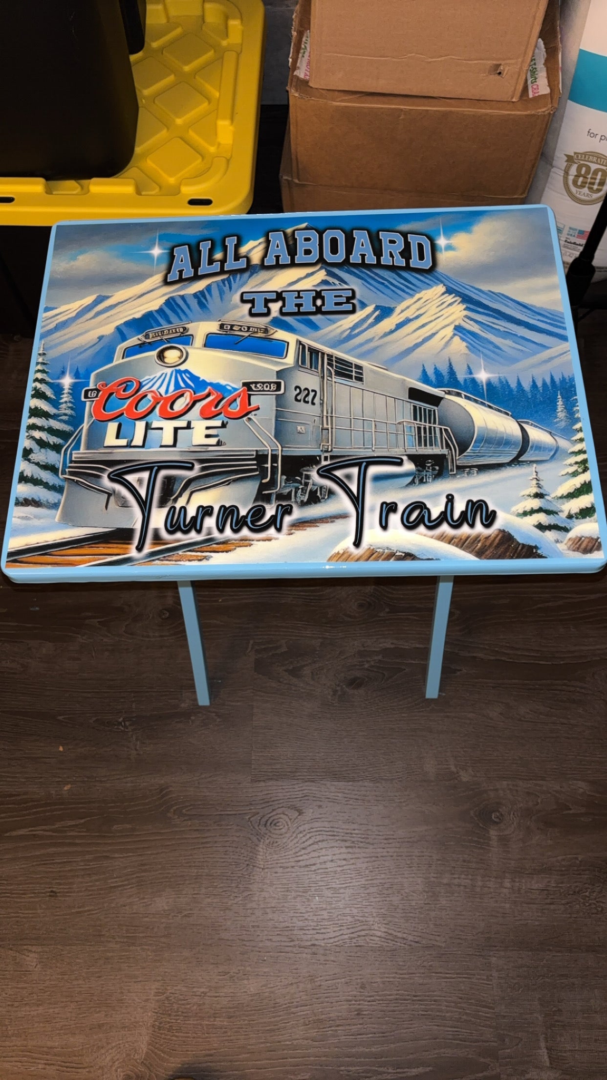 Customized Tray Tables