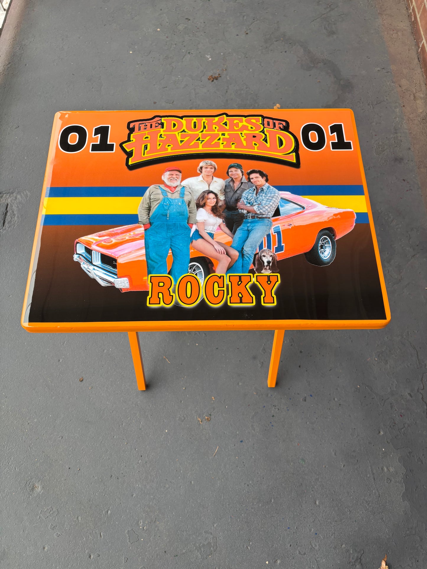 Customized Tray Tables